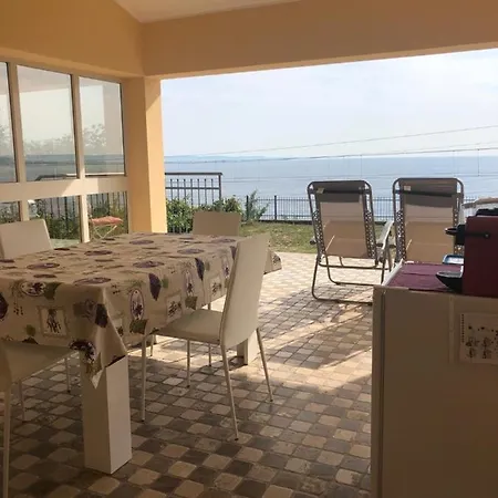 Barcola Mare Bed & Breakfast *